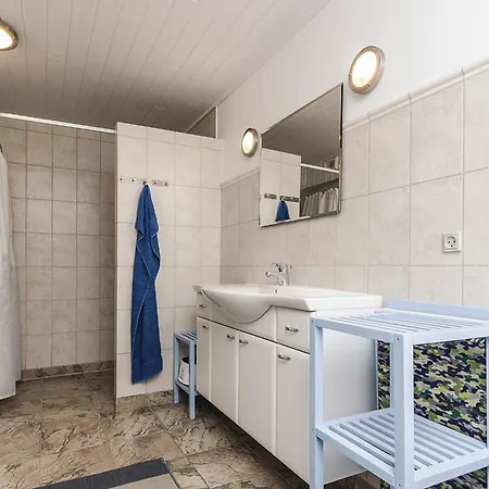 Nyaraló 6 Person In Hals-by Traum Hals